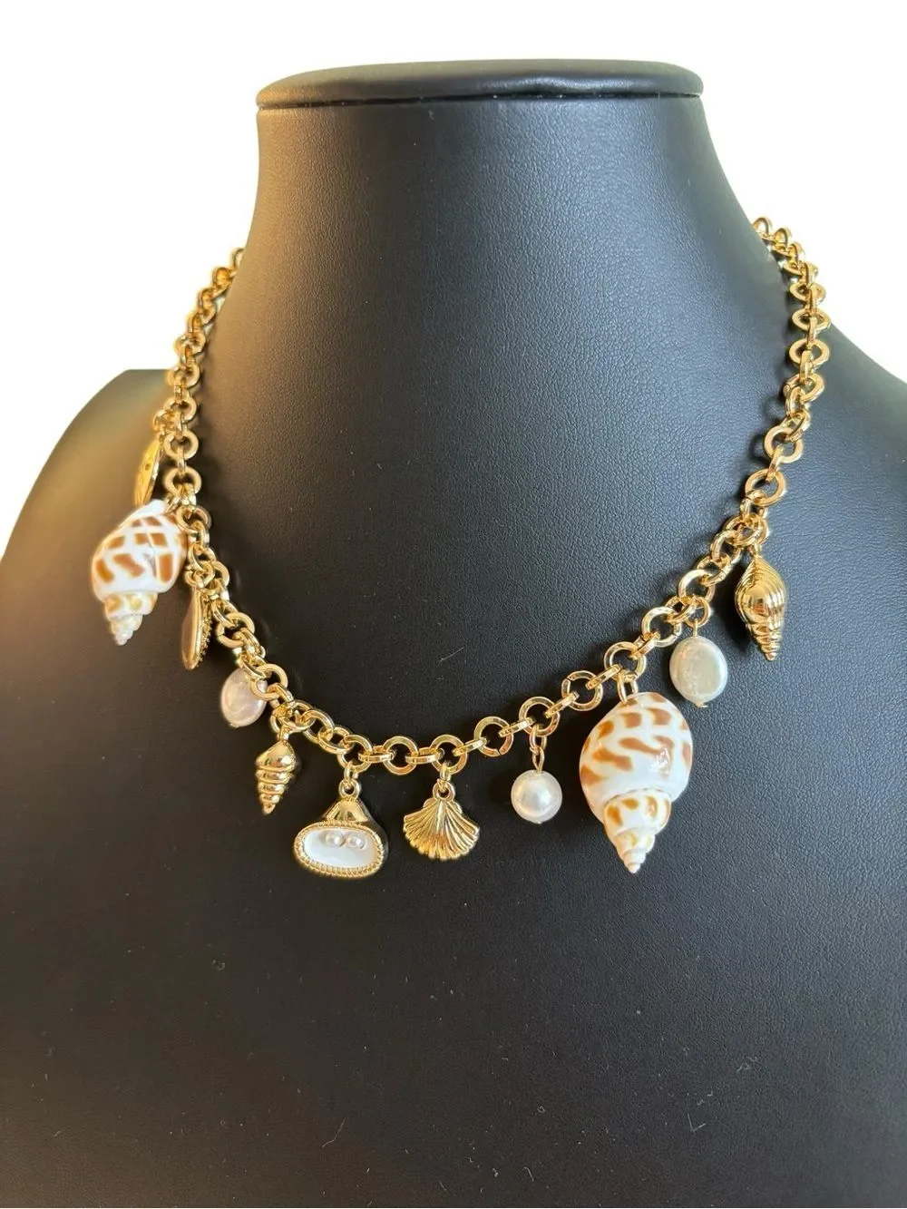 House of Harlow 1960 gold tone